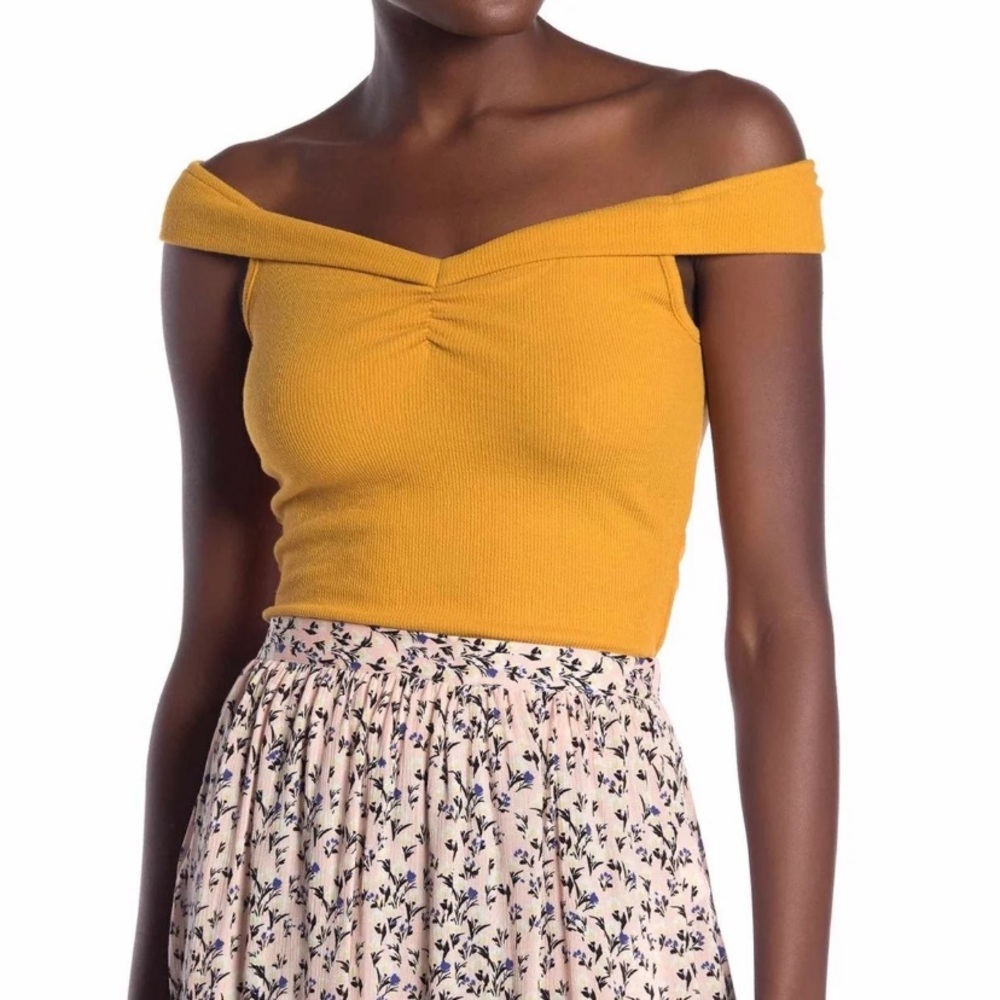 Off The Shoulder Tank